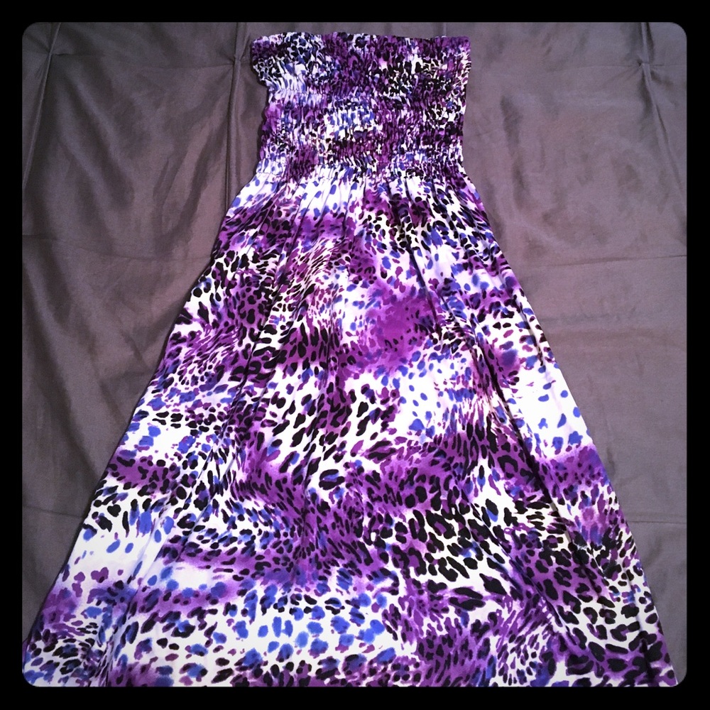 Knee length strapless sun dress