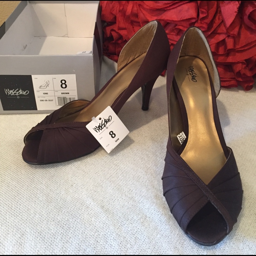 Mossimo women's heels size 8