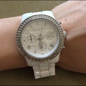 🔥Super SALE🔥Michael Kors white ceramic watch