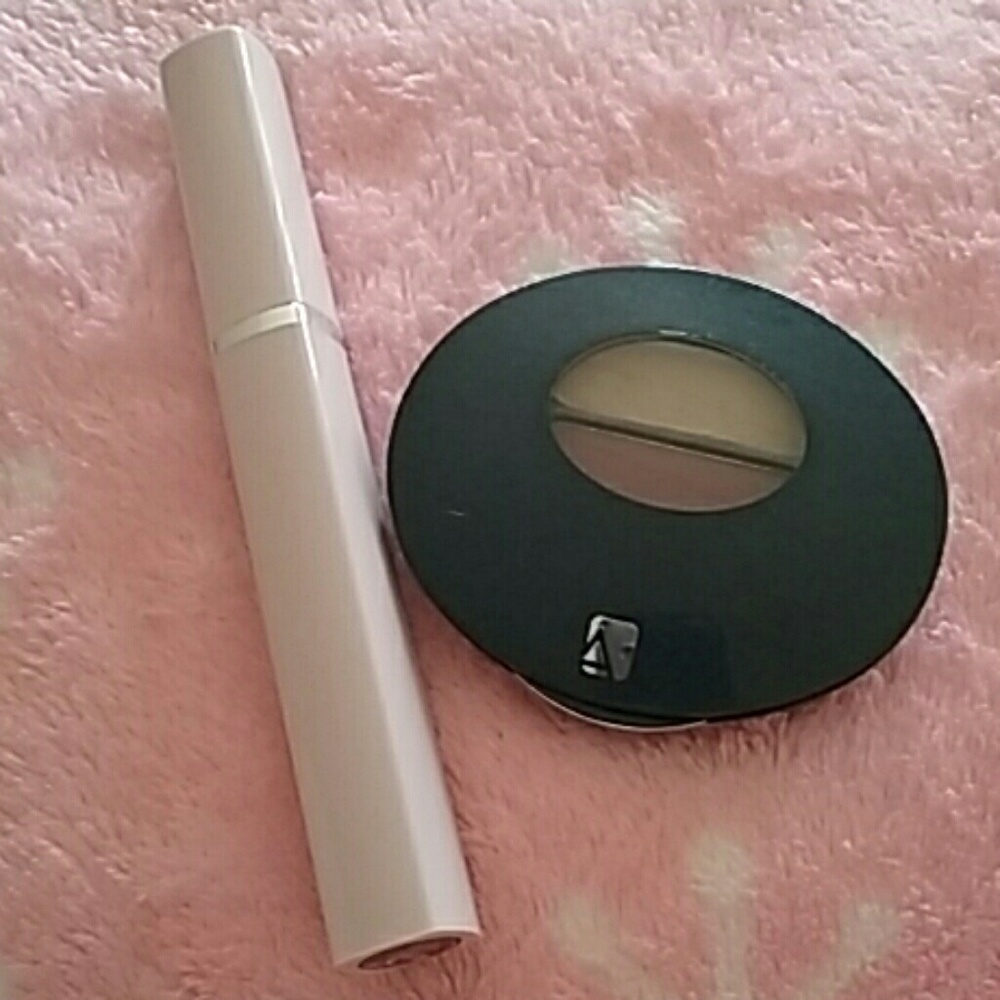Avon True Color Eyeshadow "Tropics Duo" & Lipcolor