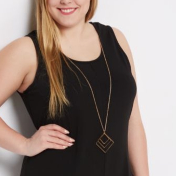 Textured Knit Jumpsuit w/ Geo Necklace BNWT - Picture 4 of 4