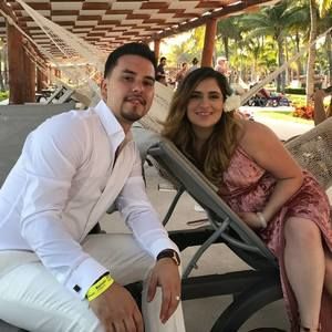 Meet your Posher, Delia