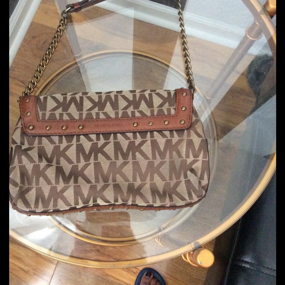 Purse - Picture 2 of 3