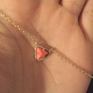 Kendra Scott necklace