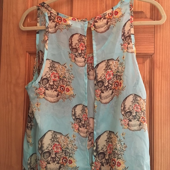 LF Skulls High Low Chiffon Tank - Picture 4 of 4
