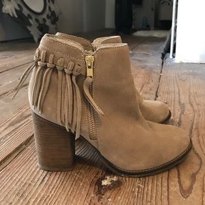 Cute Western Aldo Booties