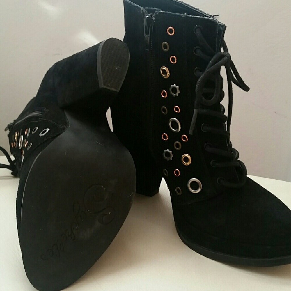 Booties - Picture 2 of 4