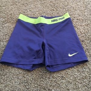 Nike spandex
