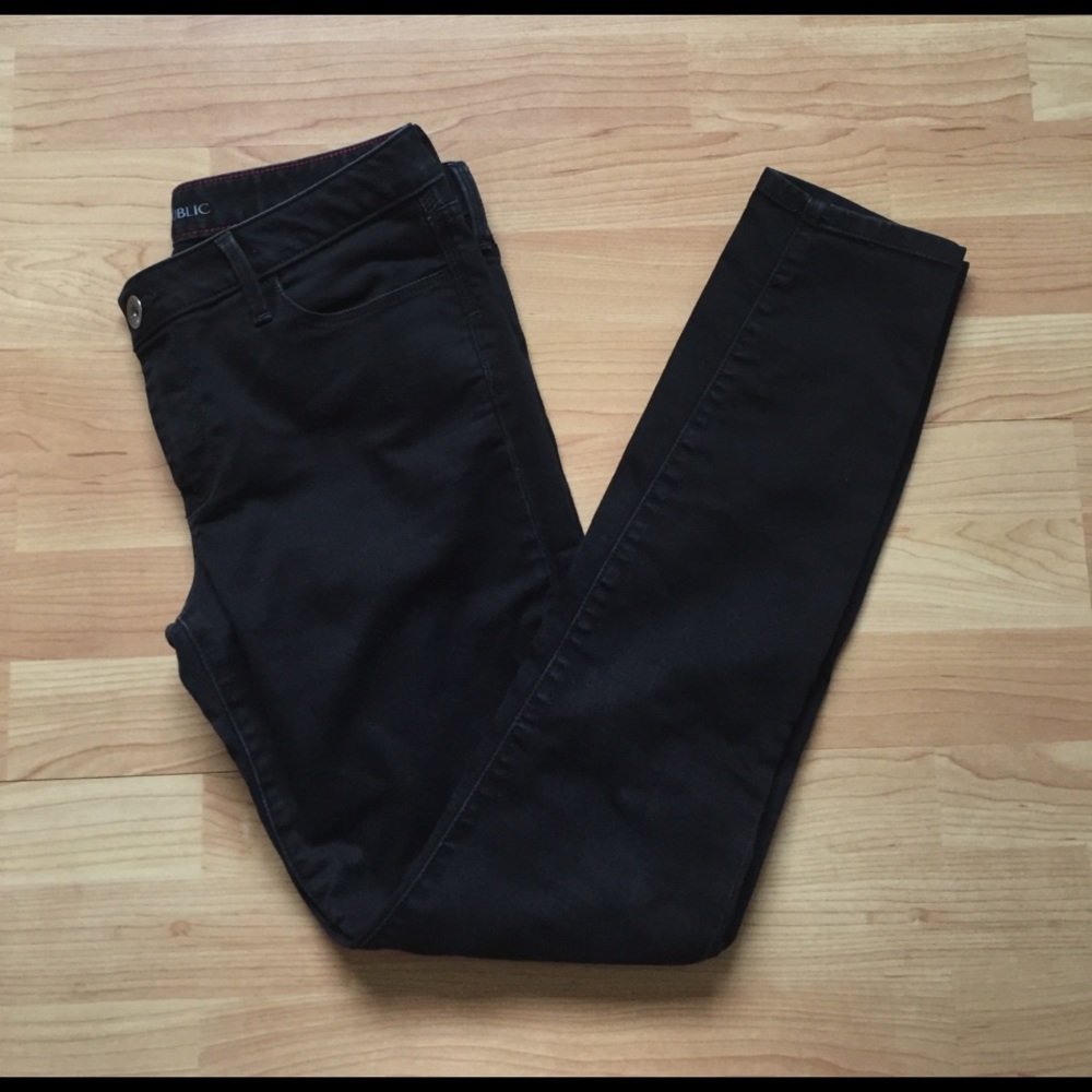 Banana Republic Black Skinny Jeans