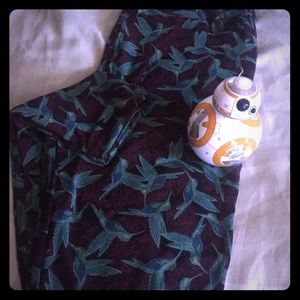 Lularoe hummingbird leggings OS and NWT