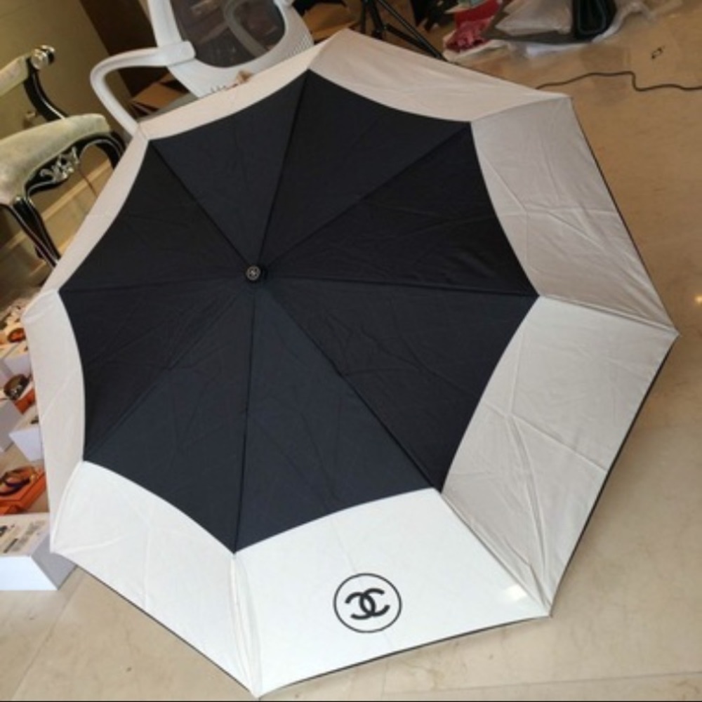 CHANEL Black and White Umbrella