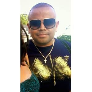 Meet your Posher, Luis