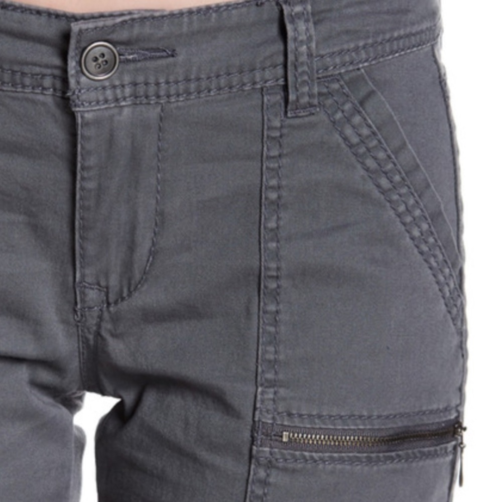 Unionbay Norma Zip Cargo Crop Pant