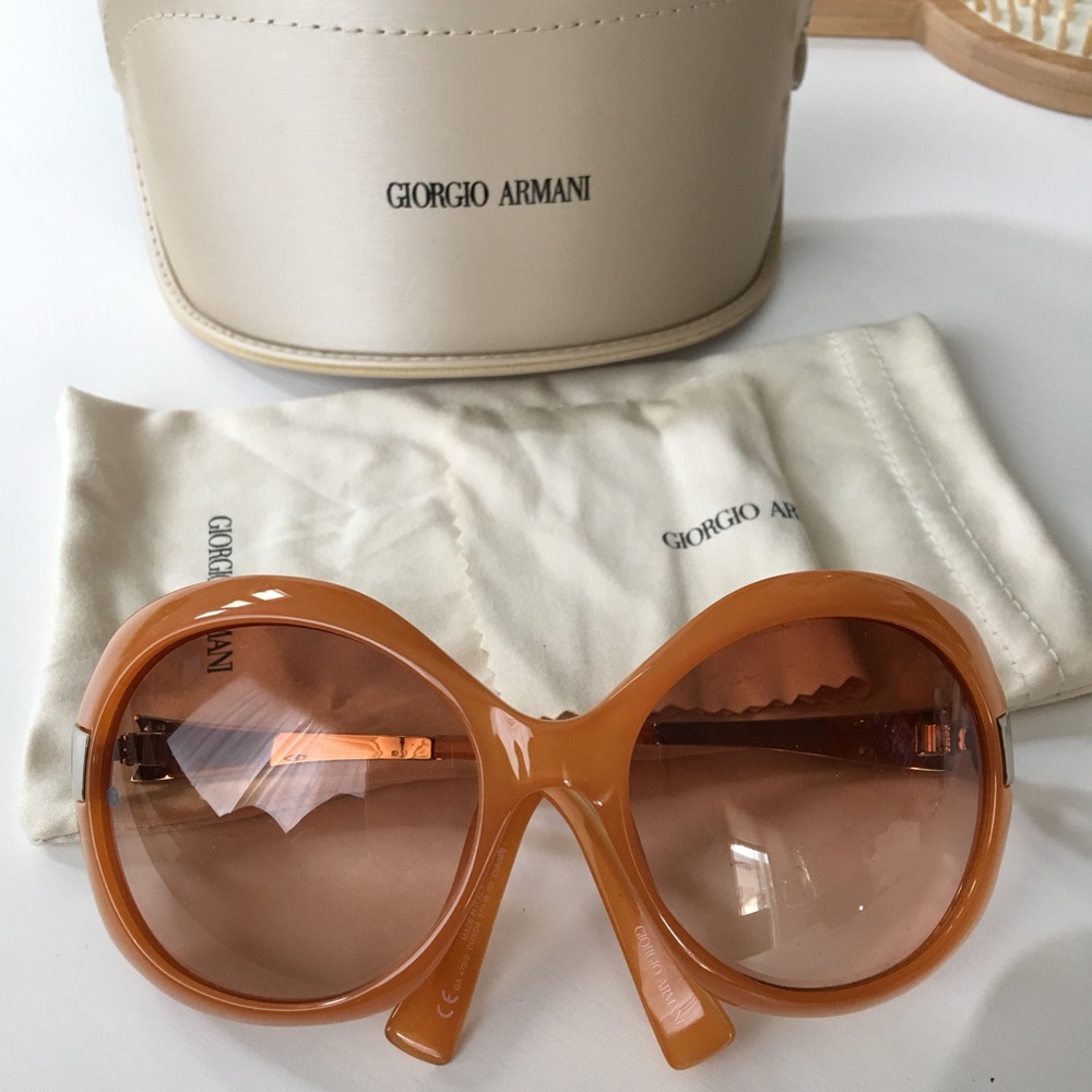 Girgio armani sunglasses 😎