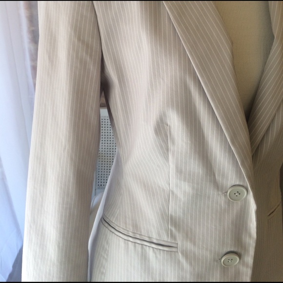 Express Light Grey Blazer - Picture 2 of 5