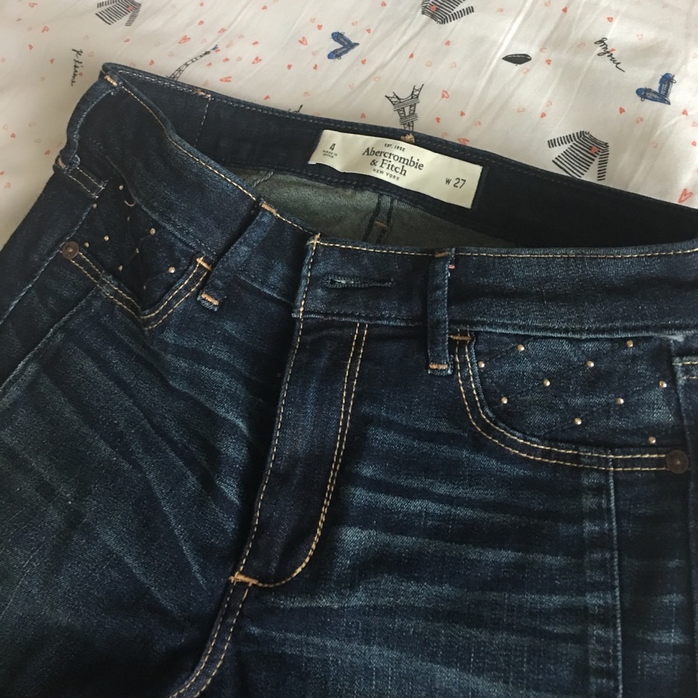 abercrombie and fitch slim jeans