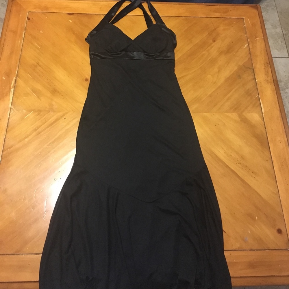 CRISSCROSS black night dress 👗