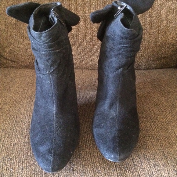 Shoes - High heel booties