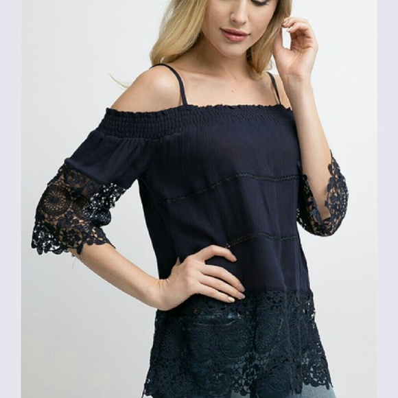 Tops - 🛍 Small Off the shoulder lace detailed top navy