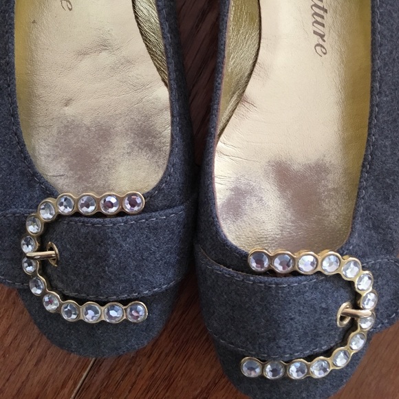 Juicy Couture Flats - Picture 2 of 3