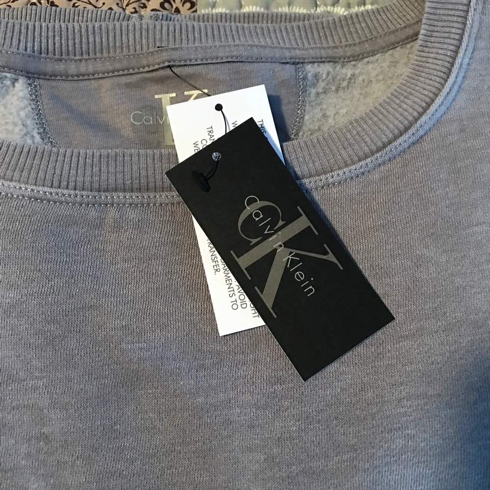 Calvin Klein top