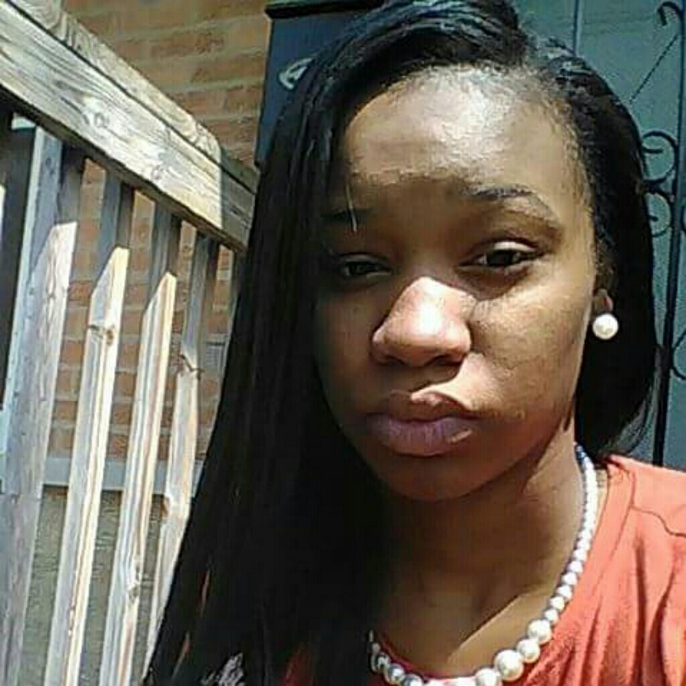 Meet your Posher, Kaleema