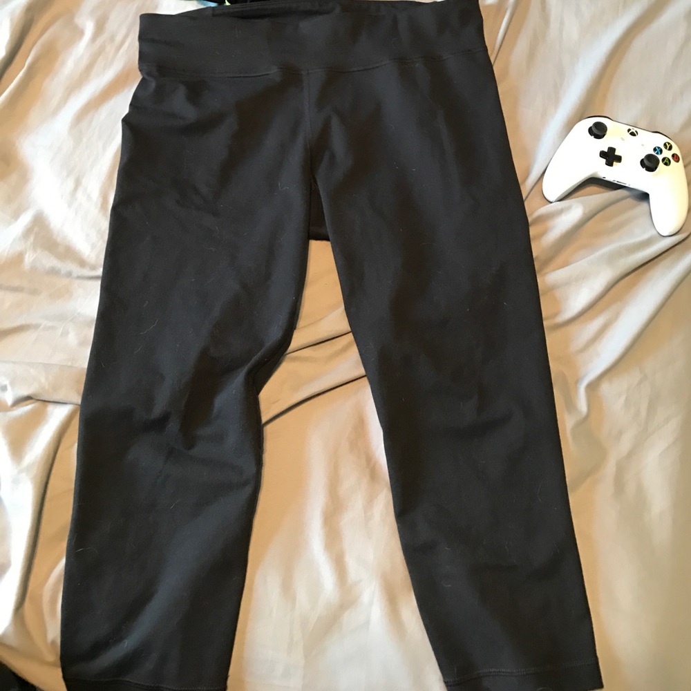 Under armour crop leggings