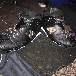 Jordan black cat 6s size 10.5
