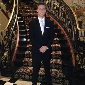 Meet your Posher, Chris