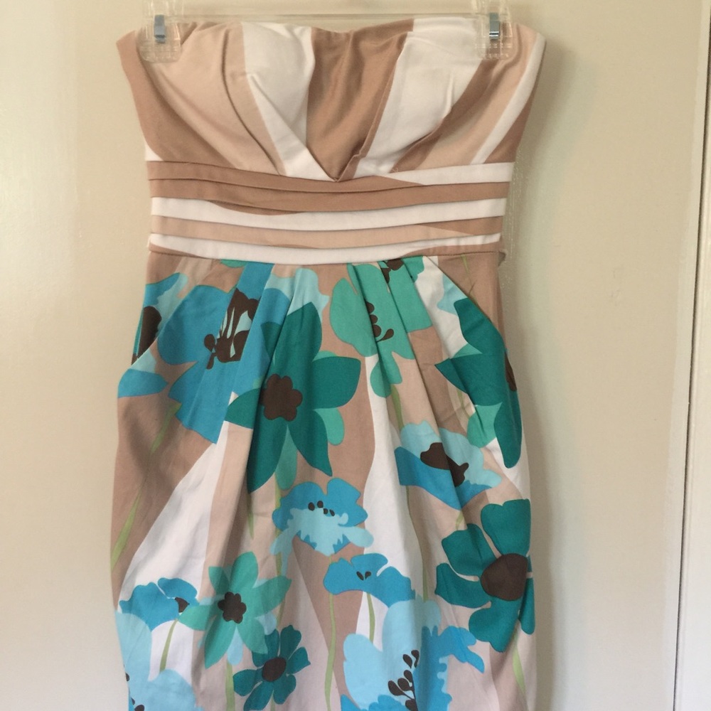 Strapless dress