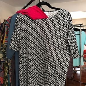 LuLaRoe XXS black & white Irma NWTs