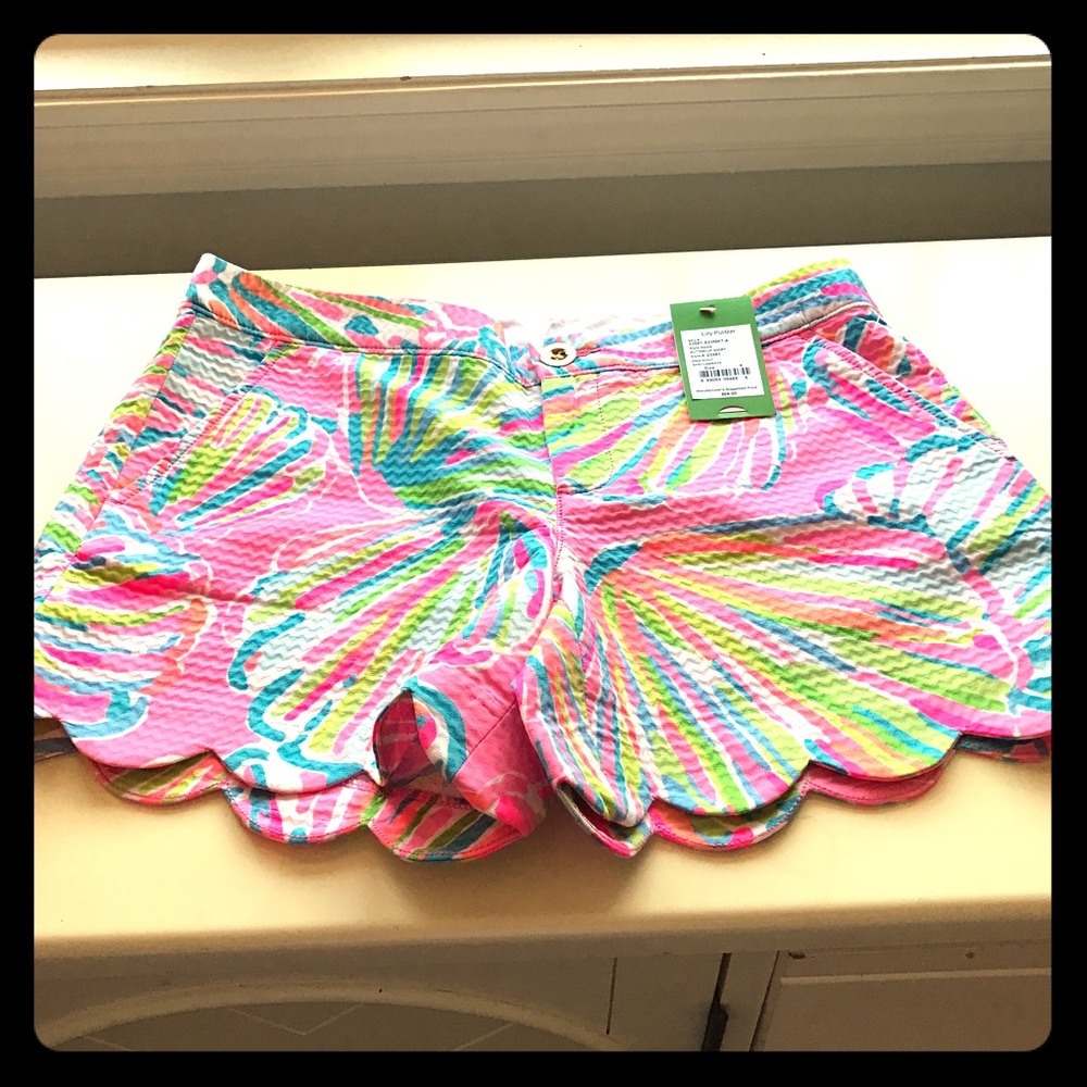 Lilly Pulitzer Short Size 4