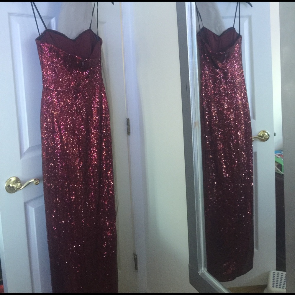 Prom Dress/Special Occasion dress. Worn one time. - Picture 2 of 4