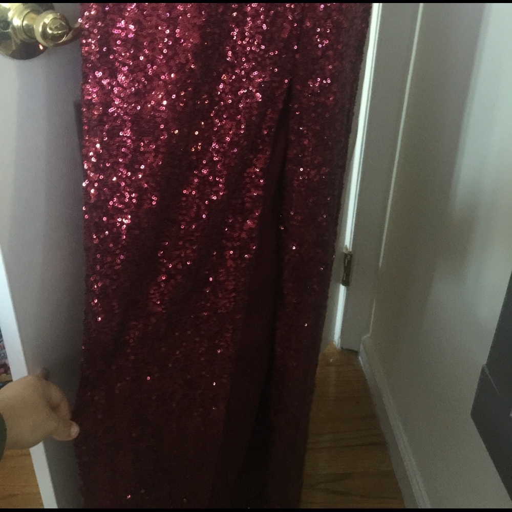 Prom Dress/Special Occasion dress. Worn one time. - Picture 4 of 4