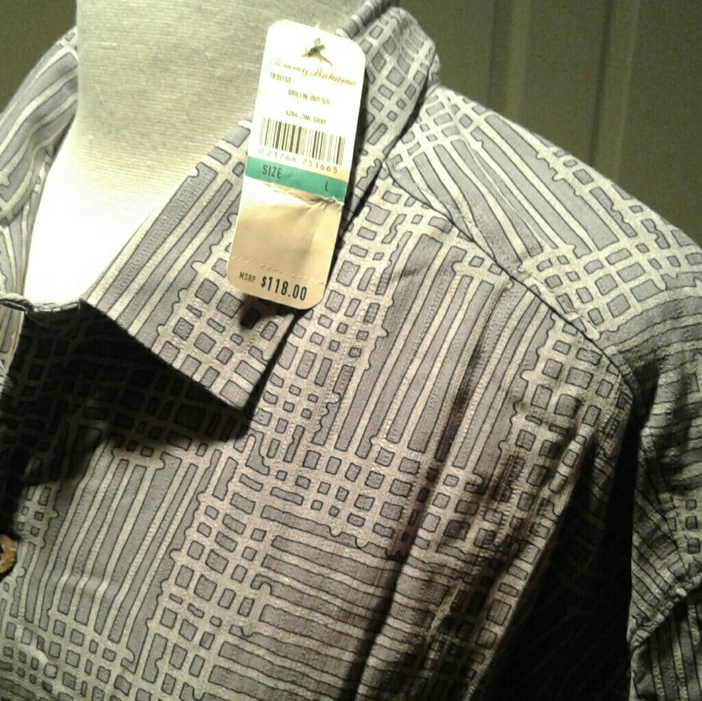 Shirt - Picture 2 of 4