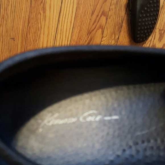 Kenneth Cole Men's Drivers - Picture 4 of 4