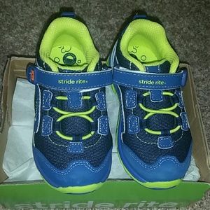 Stride rite 7 W
