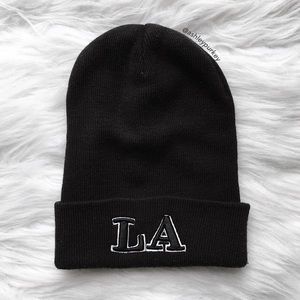 black LA stitched beanie black LA stitched beanie