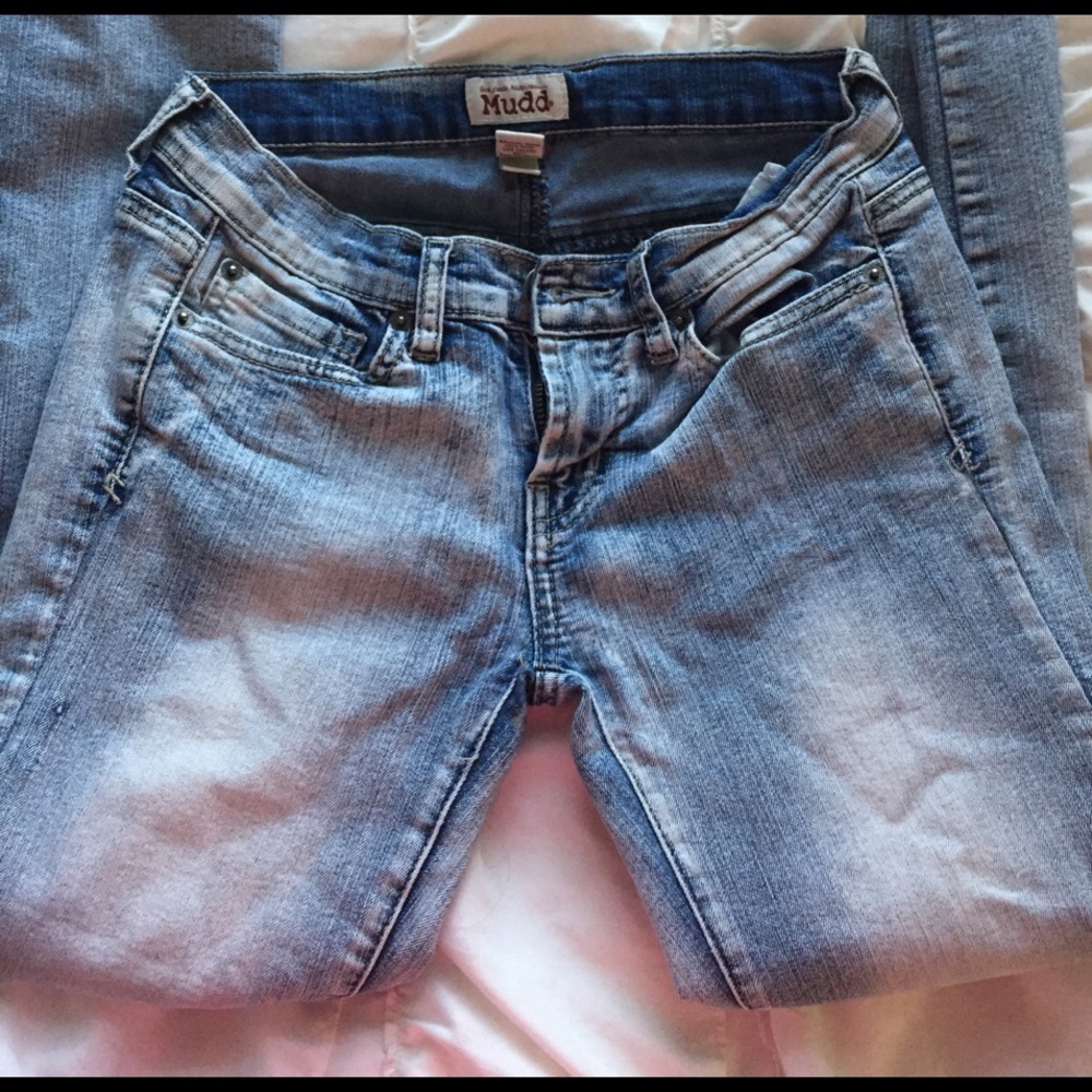 💙 Distressed wash jeans SIZE 1