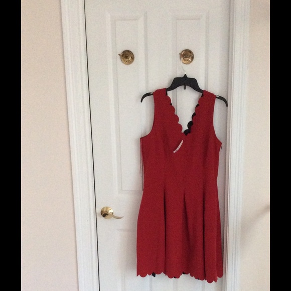 💓2x HP 🎉Banana republic scallop pocket dress - Picture 5 of 7