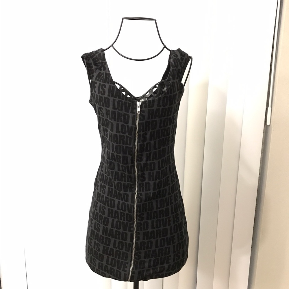 A classy club wear!
