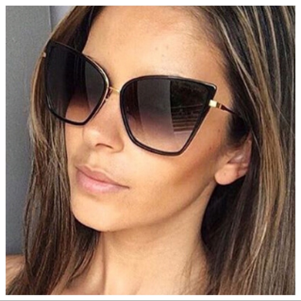 BLACK GOLD CAT EYE SUNGLASSES SUNNIES - Picture 1 of 5