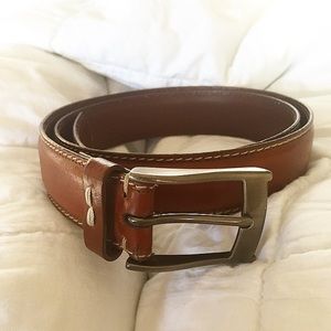 Johnston & Murphy Leather Belt