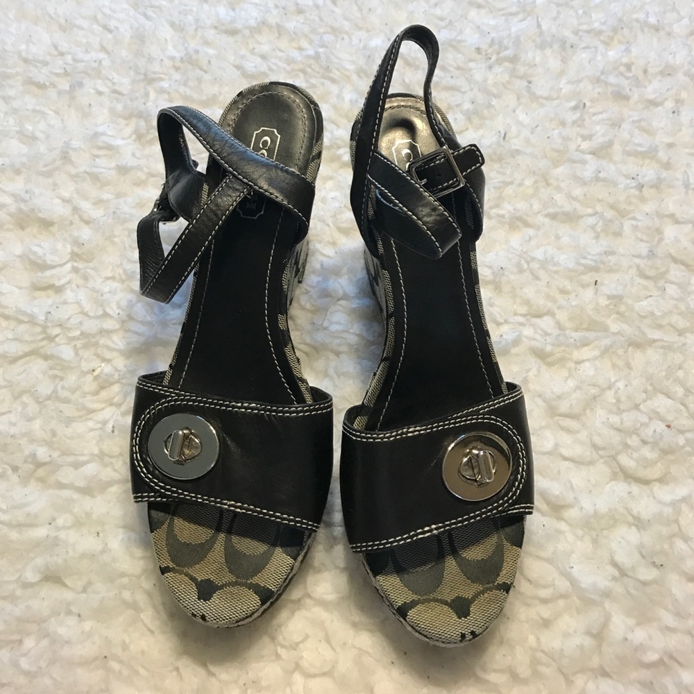 COACH 4 inch Platforms Size 8