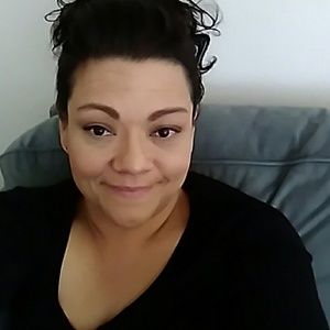 Meet your Posher, Roxanne