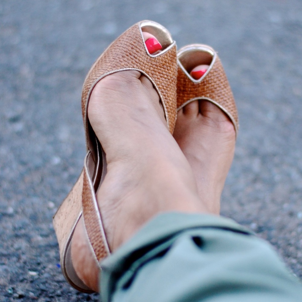 KORS Michael Kors Peep Toe Summer Wedge