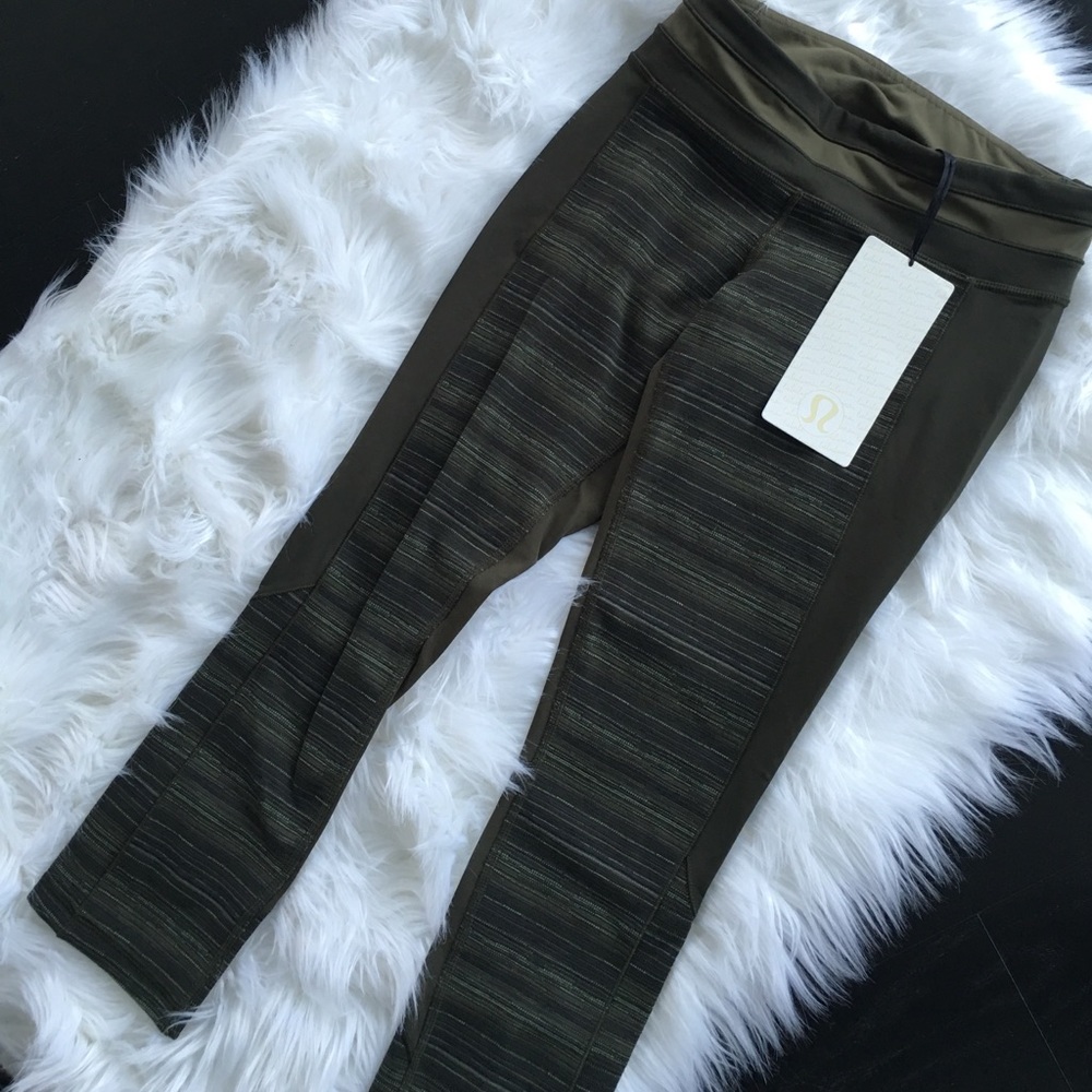 💕Lululemon crops💕