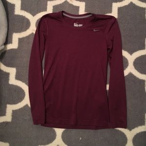 nike dri-fit long sleeve shirt