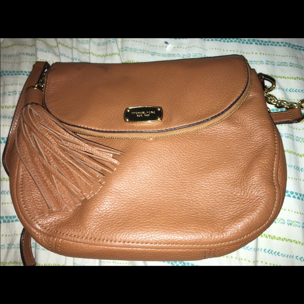 Michael Kors satchel purse