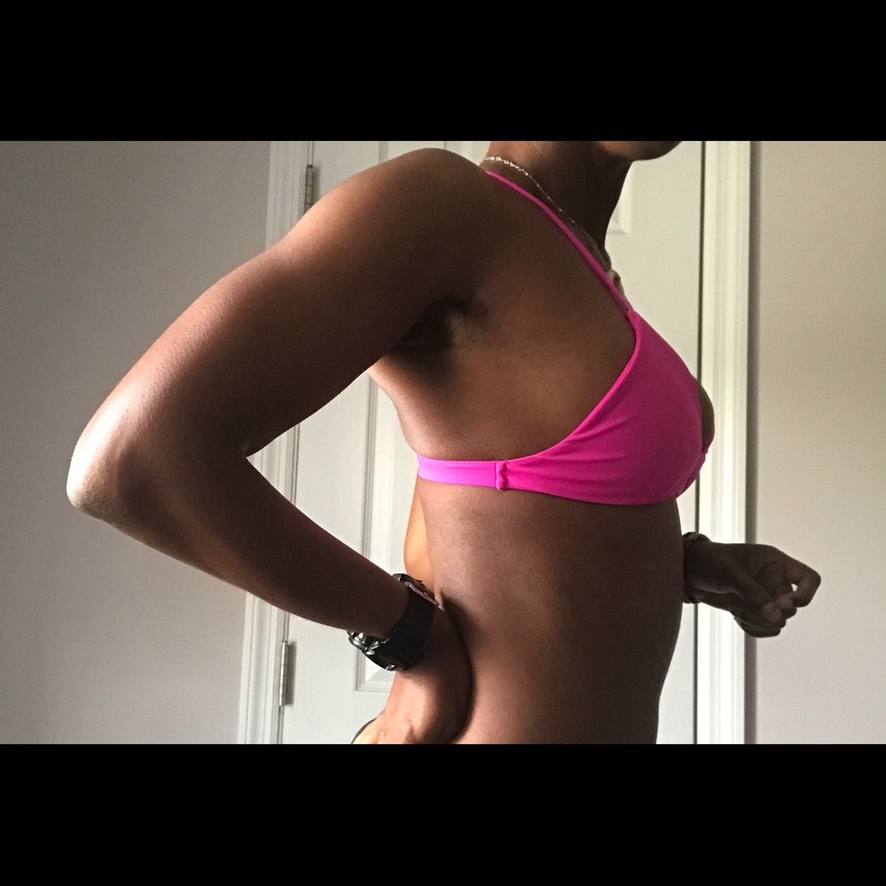 ❌SOLD❌Express Hot Pink Bikini Top Size Small✨ - Picture 2 of 6